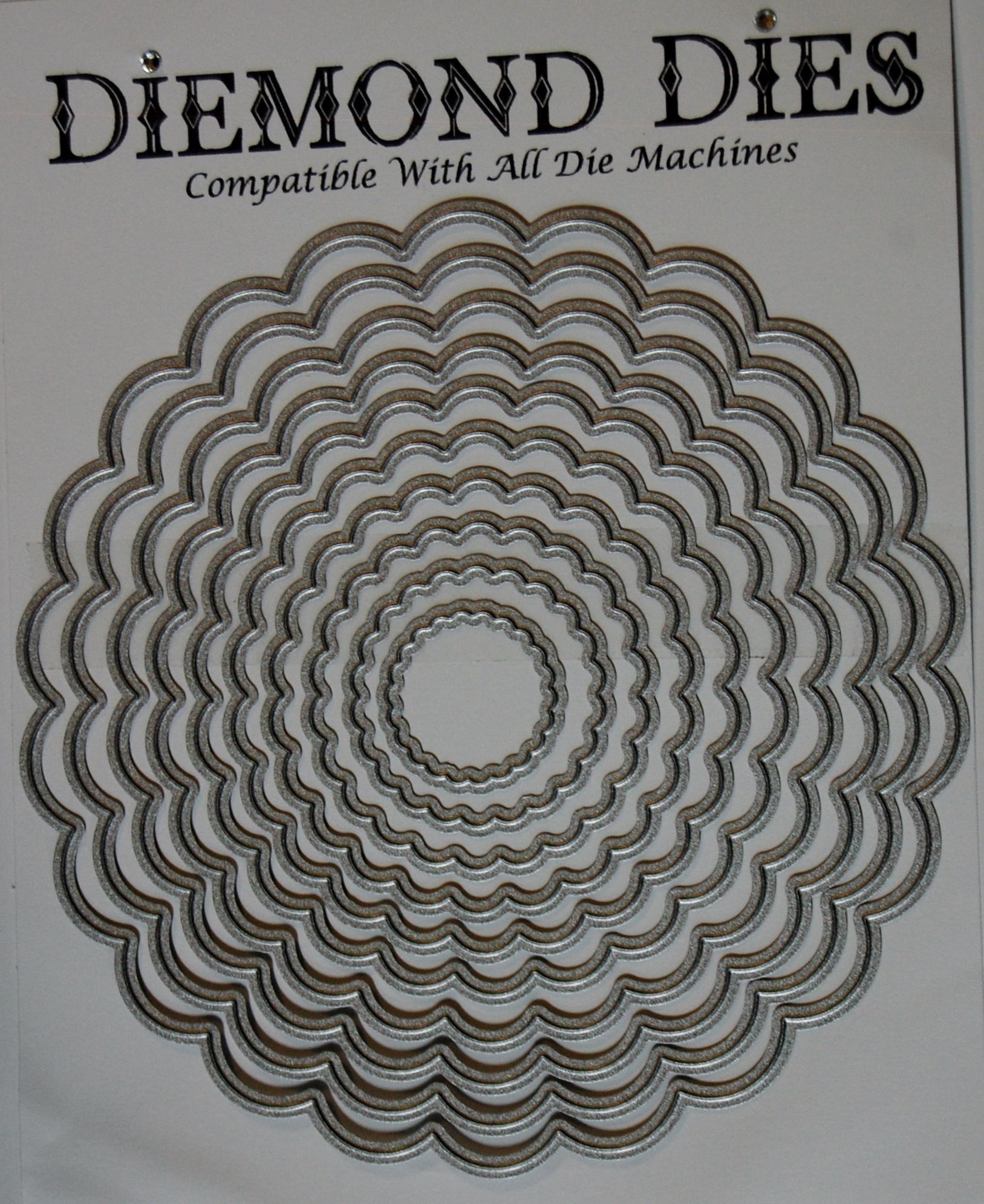 Diemond Dies Die-Normous Stack-Ems Scalloped Circles Nesting Die Set
